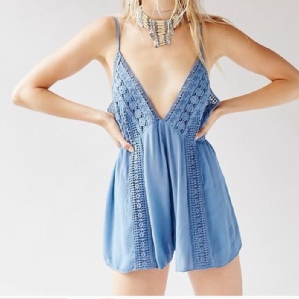 ☀️✨NWOT Free People Lace Romper✨☀️